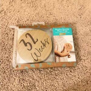 Wooden weekly Photo Props - Natural Brown